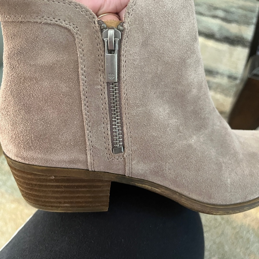 ❤️🩵❤️🩵❤️Women's Lucky Brand Tan Suede Ankle Boots 🩵❤️🩵❤️🩵❤️ TODAY ONLY